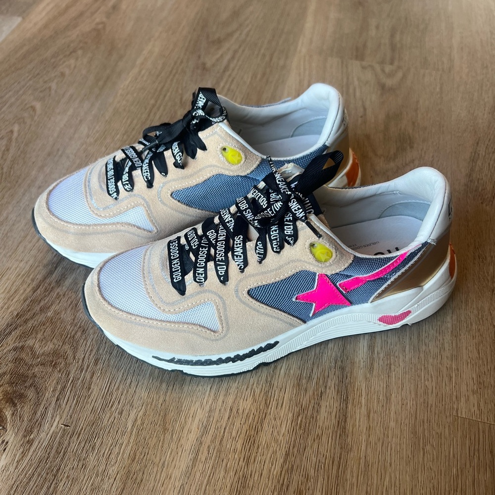 Golden Goose Beige Blue Pink Star Sneakers - Picture 3 of 16